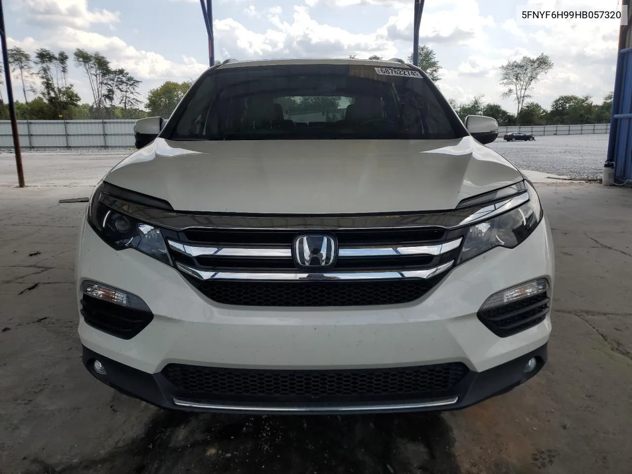 2017 Honda Pilot Touring VIN: 5FNYF6H99HB057320 Lot: 69493554