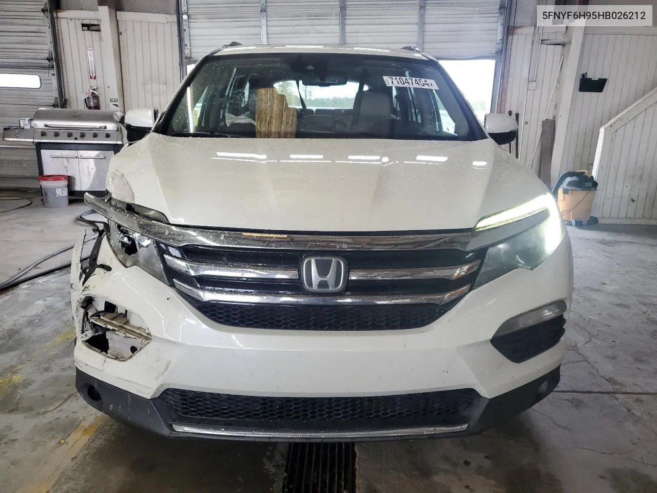 5FNYF6H95HB026212 2017 Honda Pilot Touring