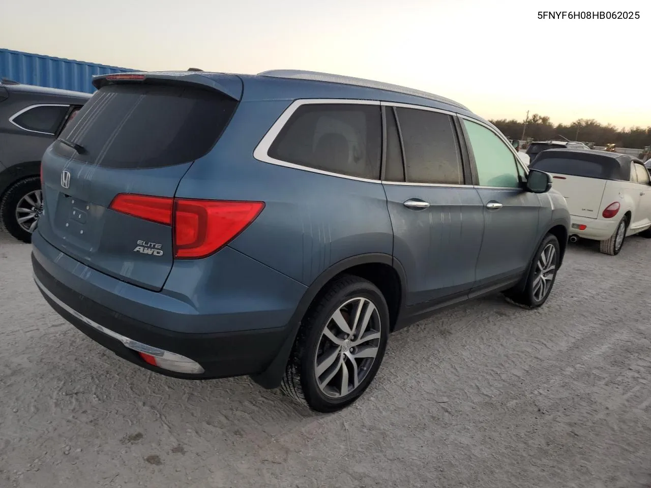 2017 Honda Pilot Elite VIN: 5FNYF6H08HB062025 Lot: 77186924