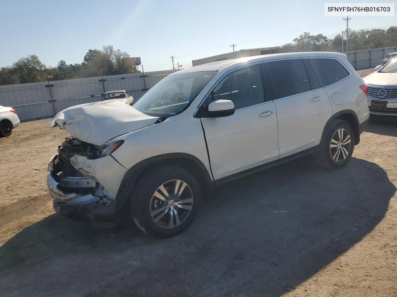 2017 Honda Pilot Exln VIN: 5FNYF5H76HB016703 Lot: 77712234