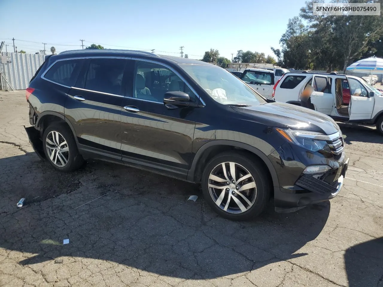 2017 Honda Pilot Touring VIN: 5FNYF6H93HB075490 Lot: 78677344