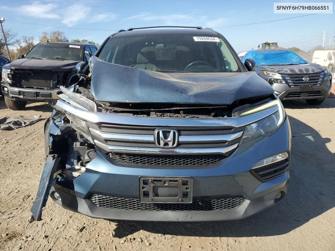 2017 Honda Pilot Exln VIN: 5FNYF6H79HB066551 Lot: 79269534