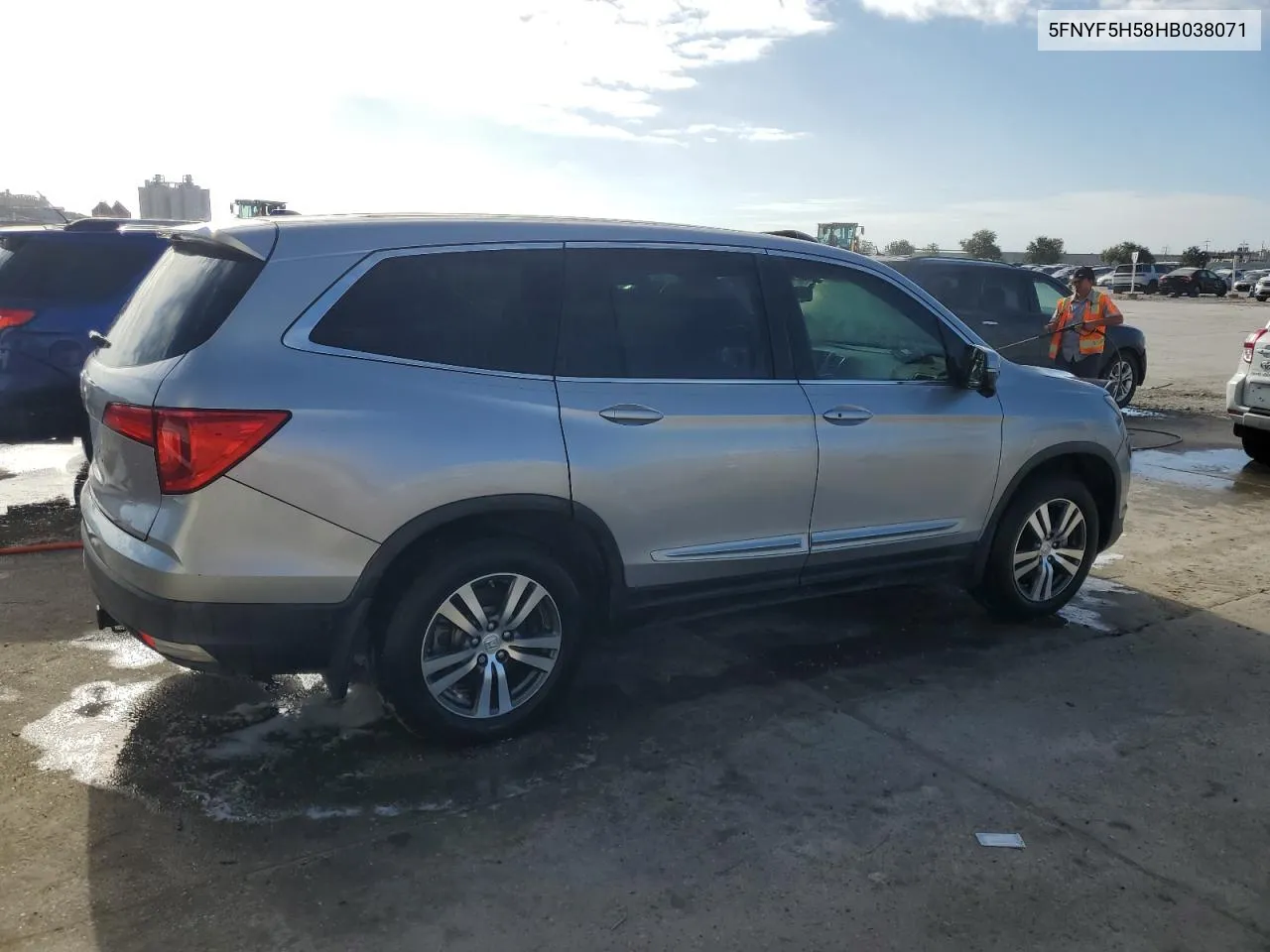 2017 Honda Pilot Exl VIN: 5FNYF5H58HB038071 Lot: 80839864