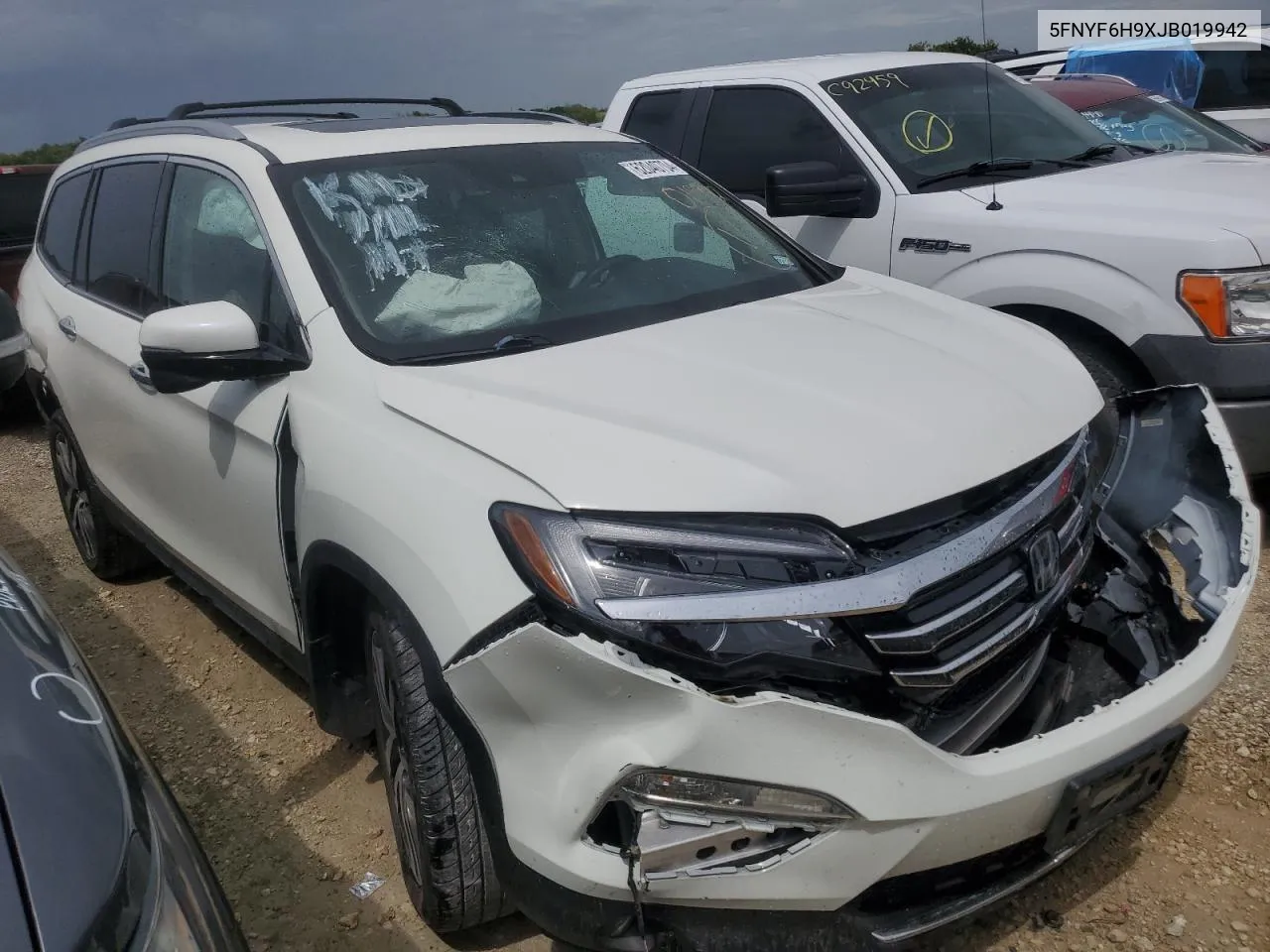 2018 Honda Pilot Touring VIN: 5FNYF6H9XJB019942 Lot: 62040704