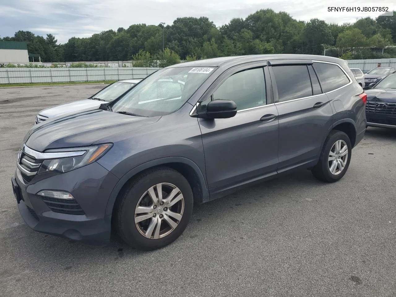 2018 Honda Pilot Lx VIN: 5FNYF6H19JB057852 Lot: 68108104