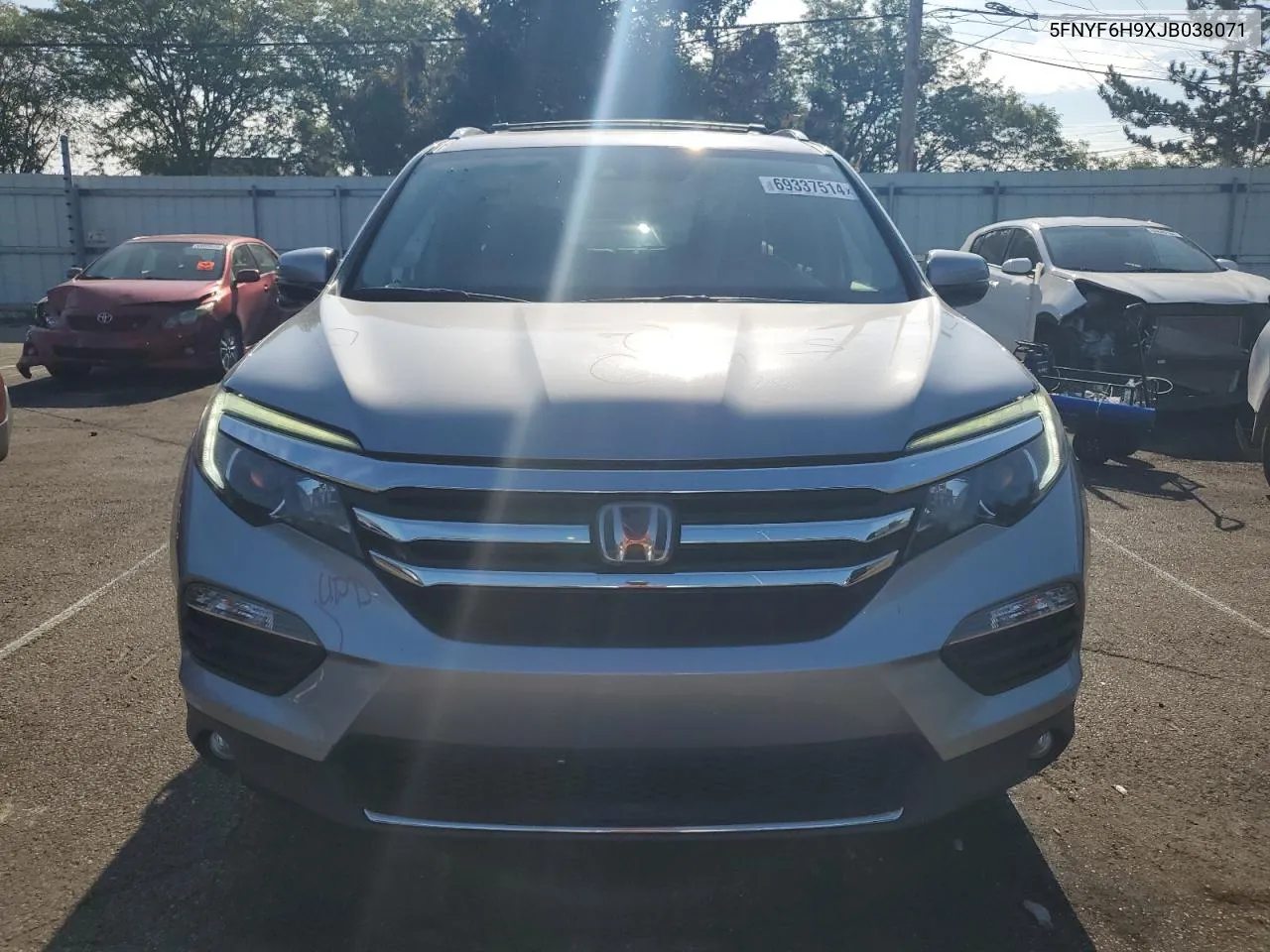 5FNYF6H9XJB038071 2018 Honda Pilot Touring