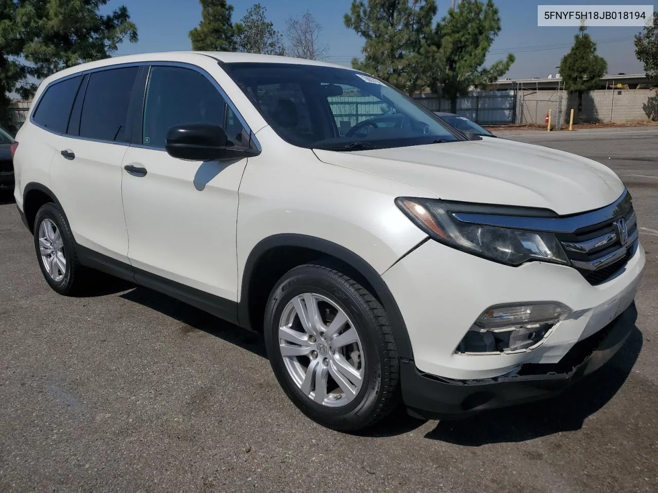 2018 Honda Pilot Lx VIN: 5FNYF5H18JB018194 Lot: 70863754