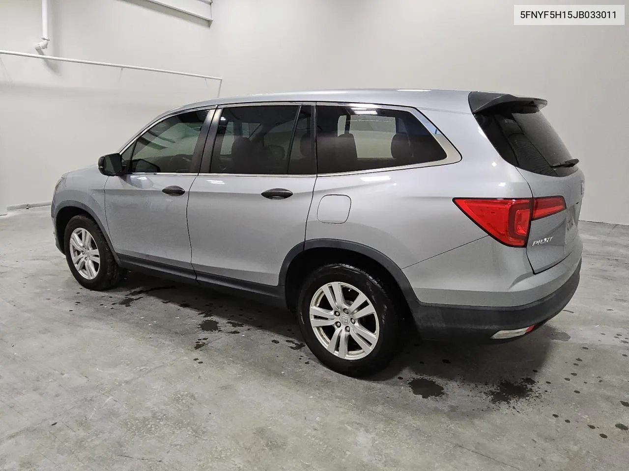 2018 Honda Pilot Lx VIN: 5FNYF5H15JB033011 Lot: 74825804