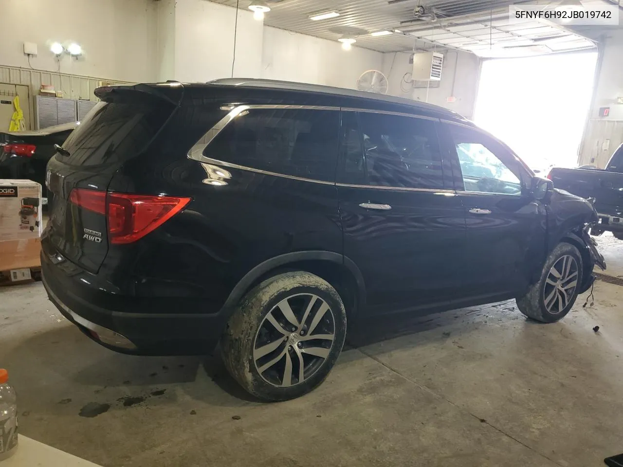 2018 Honda Pilot Touring VIN: 5FNYF6H92JB019742 Lot: 80732864