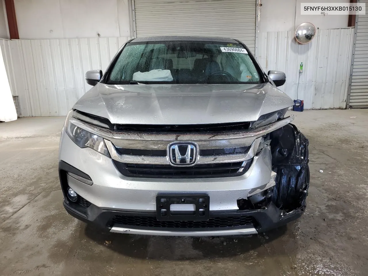 5FNYF6H3XKB015130 2019 Honda Pilot Ex