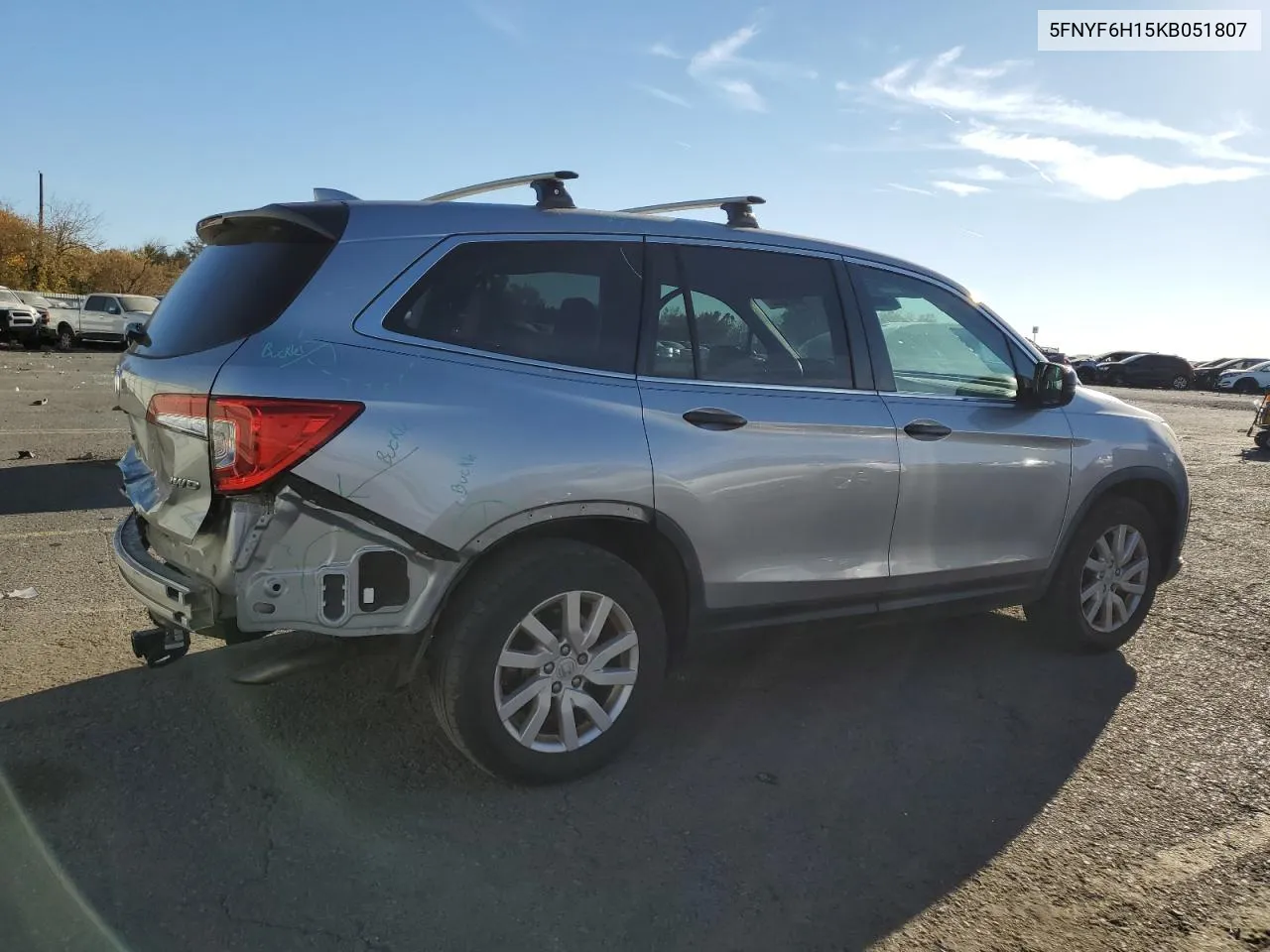 5FNYF6H15KB051807 2019 Honda Pilot Lx