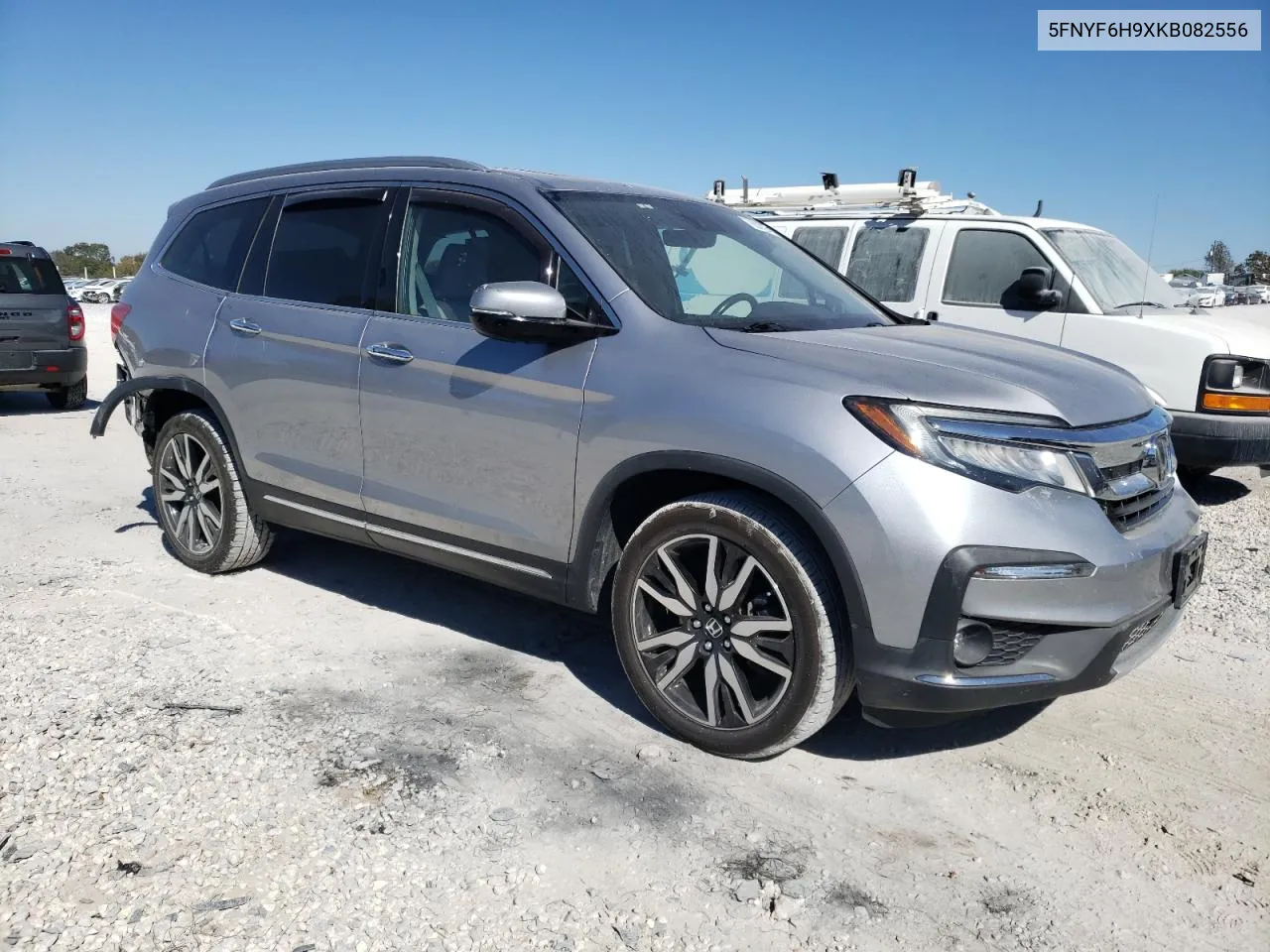 2019 Honda Pilot Touring VIN: 5FNYF6H9XKB082556 Lot: 76697224