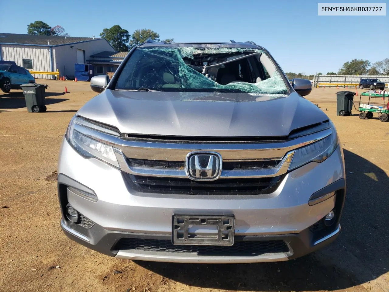 2019 Honda Pilot Touring VIN: 5FNYF5H66KB037727 Lot: 81014594