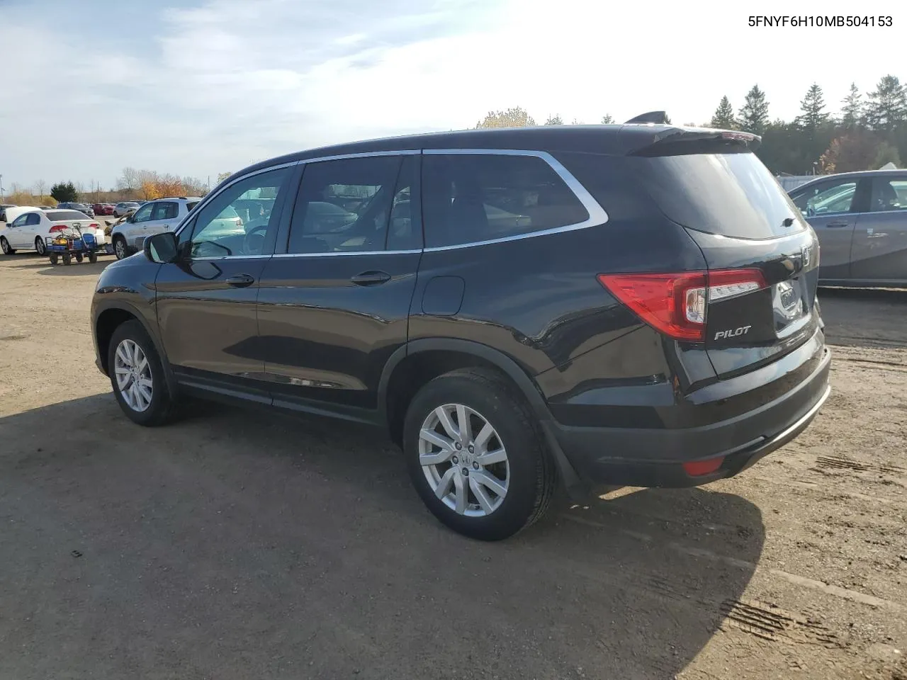 2021 Honda Pilot Lx VIN: 5FNYF6H10MB504153 Lot: 77746174