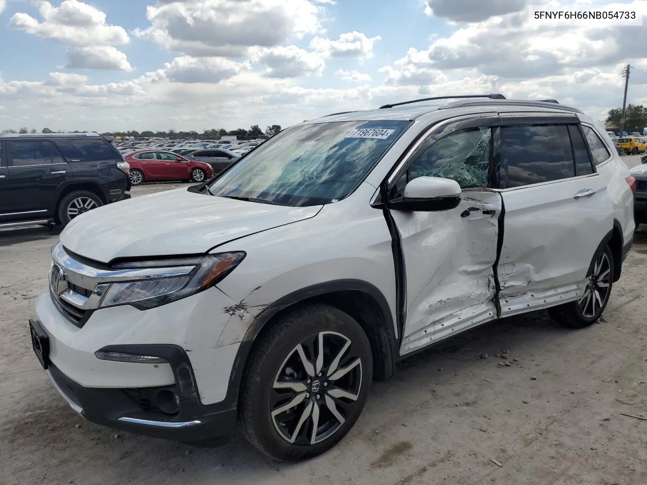 2022 Honda Pilot Touring VIN: 5FNYF6H66NB054733 Lot: 71967604