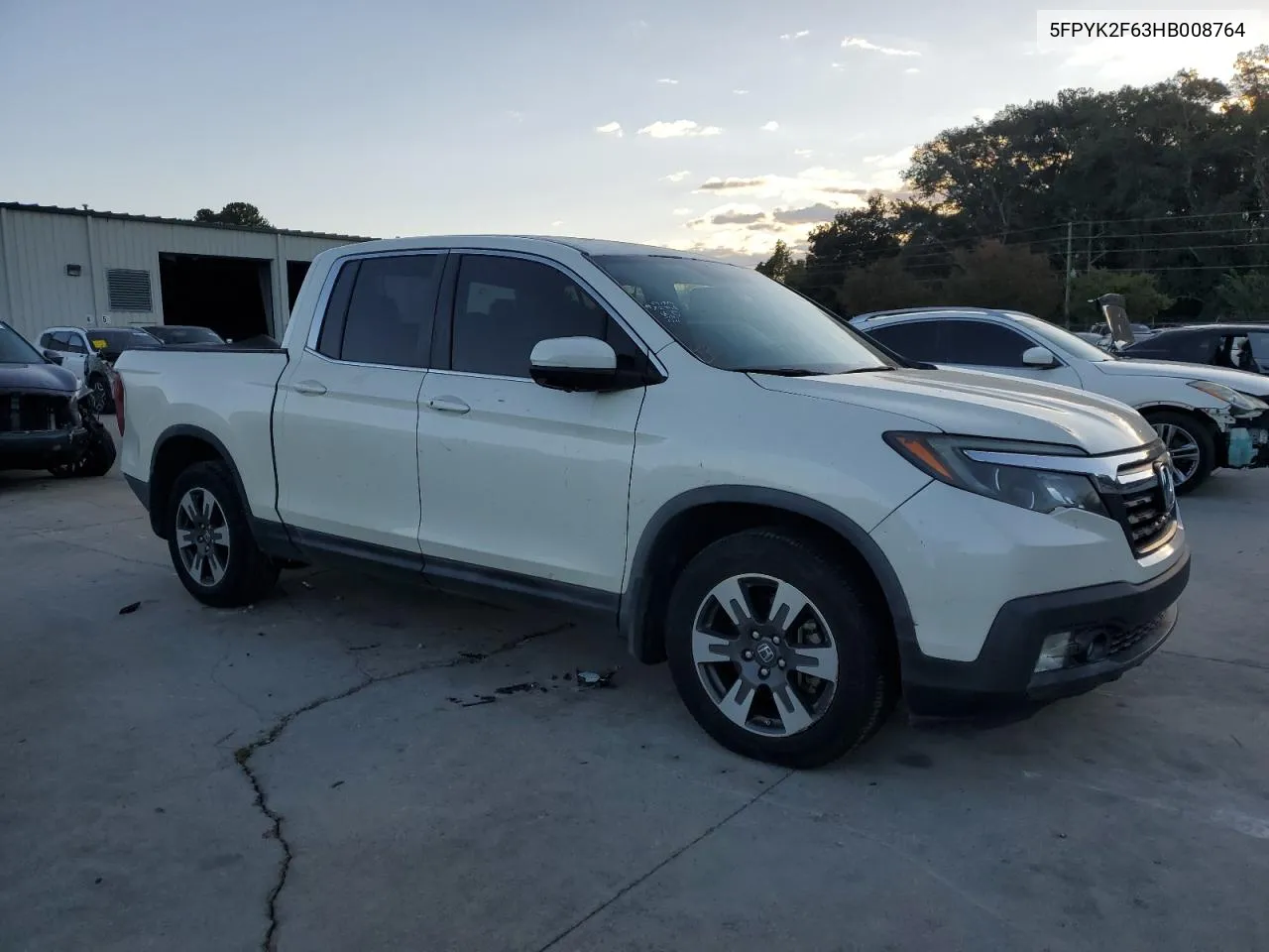 5FPYK2F63HB008764 2017 Honda Ridgeline Rtl