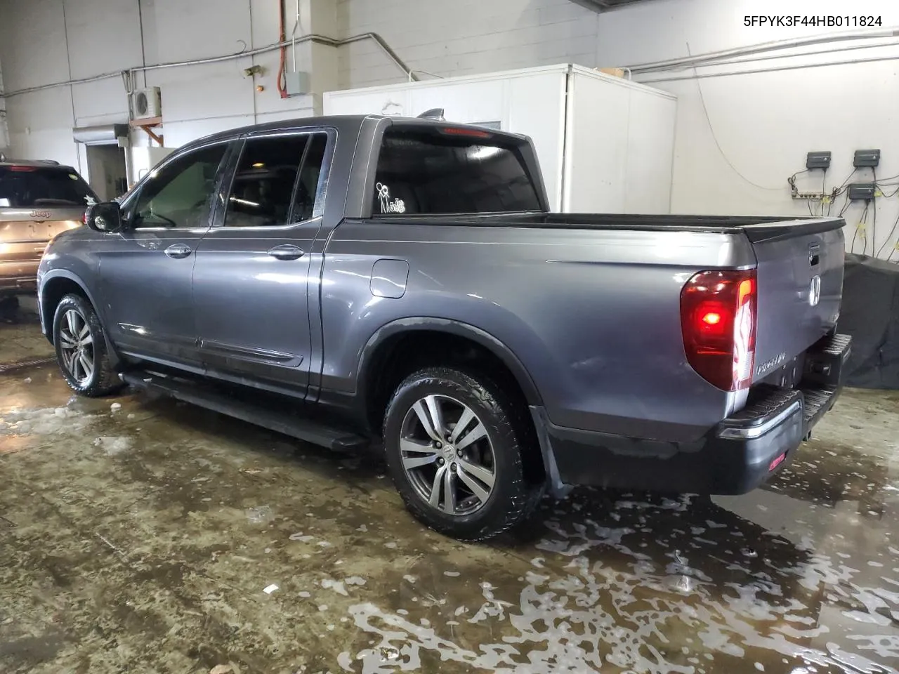 2017 Honda Ridgeline Rts VIN: 5FPYK3F44HB011824 Lot: 79486074