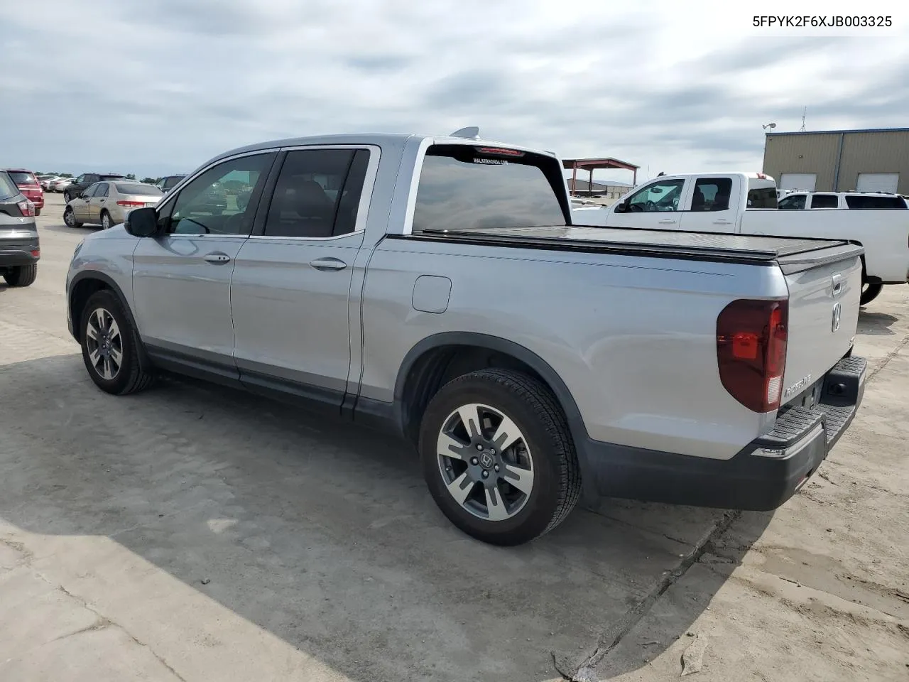 5FPYK2F6XJB003325 2018 Honda Ridgeline Rtl