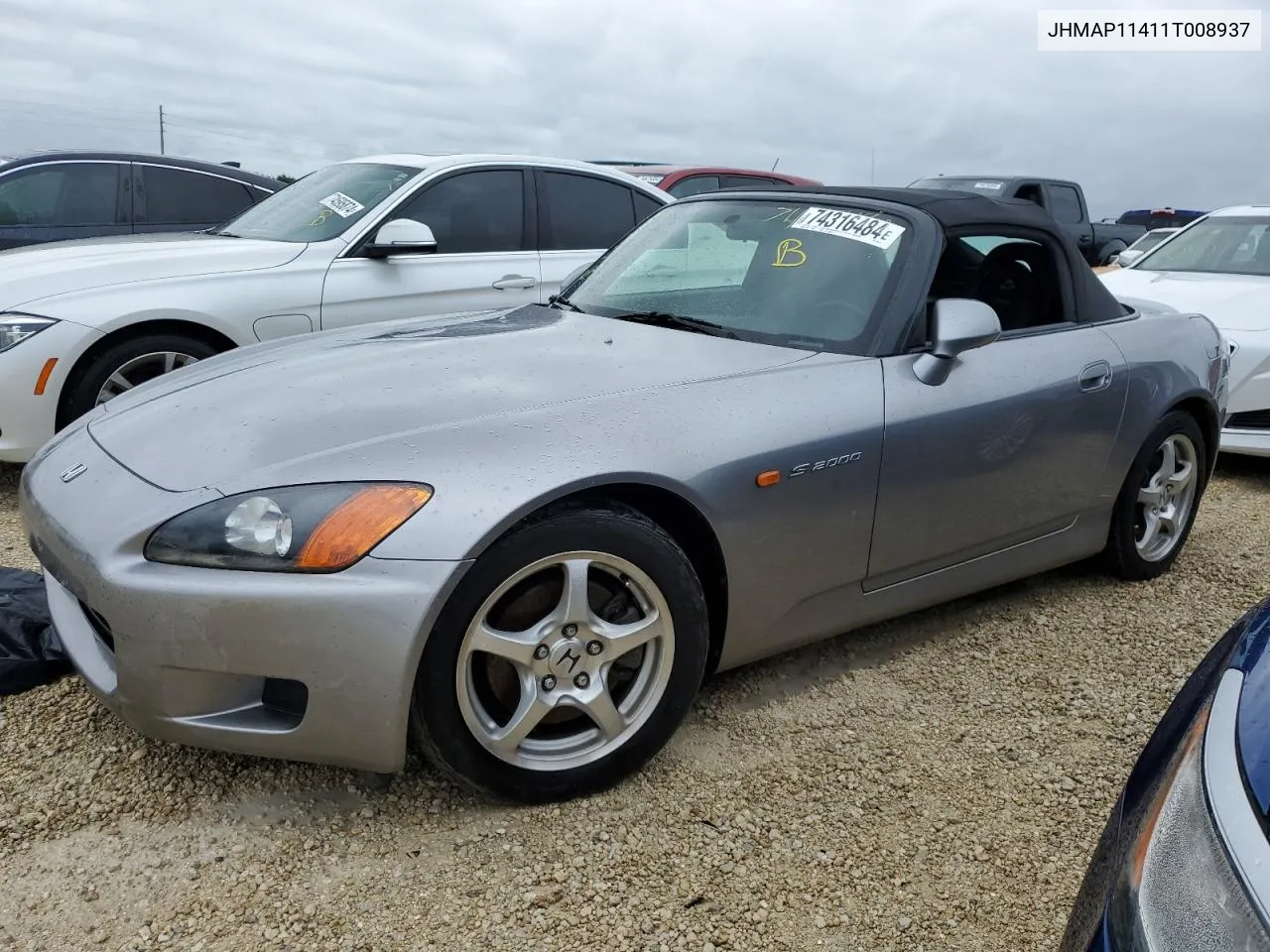 JHMAP11411T008937 2001 Honda S2000