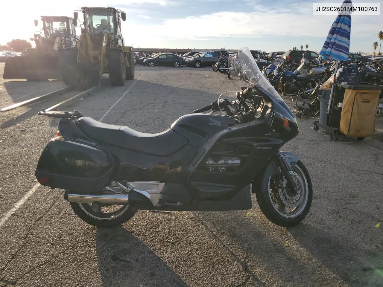 1991 Honda St1100 VIN: JH2SC2601MM100763 Lot: 79670434