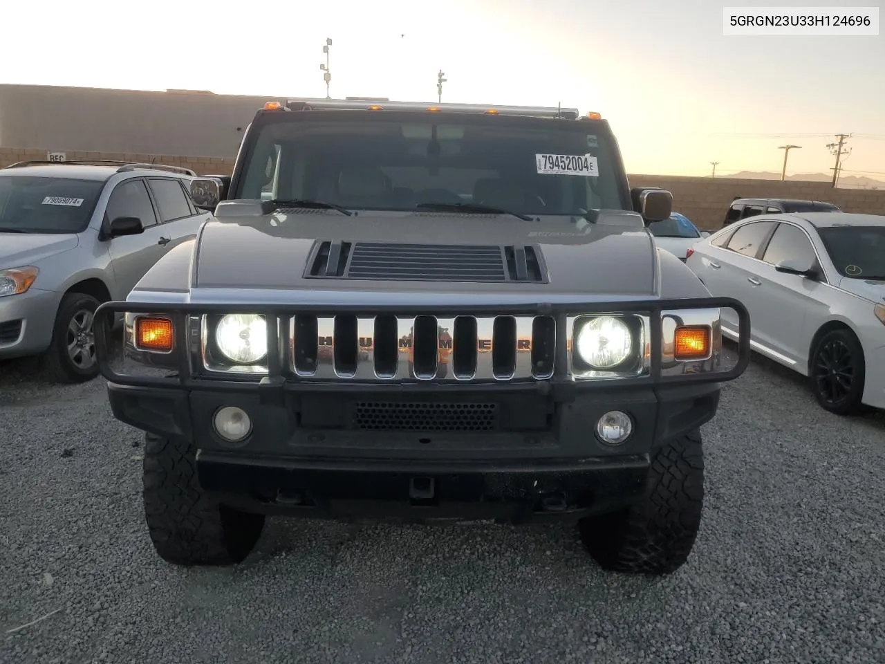 2003 Hummer H2 VIN: 5GRGN23U33H124696 Lot: 79452004