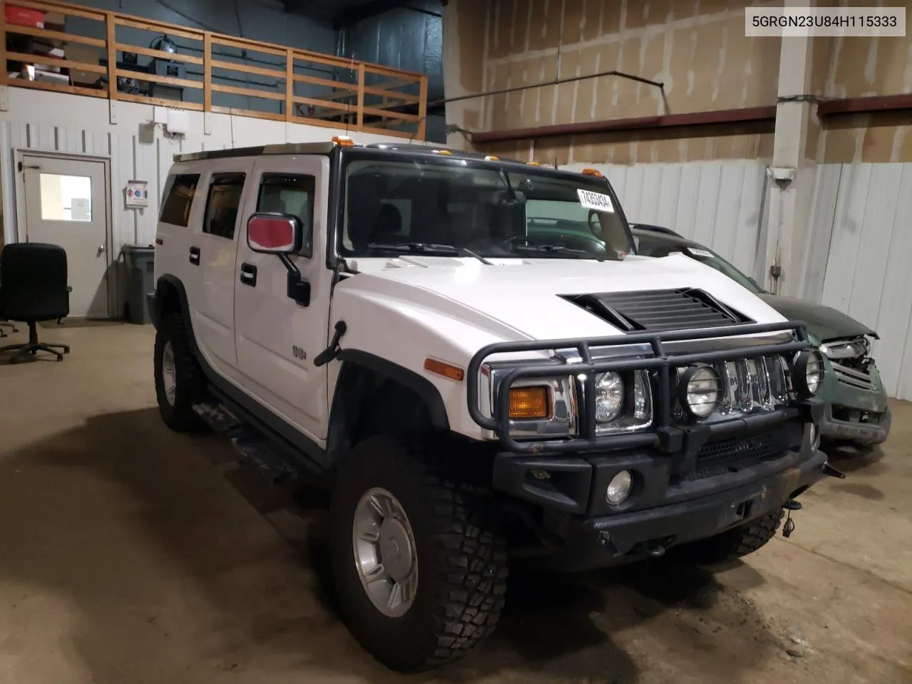 2004 Hummer H2 VIN: 5GRGN23U84H115333 Lot: 74353434