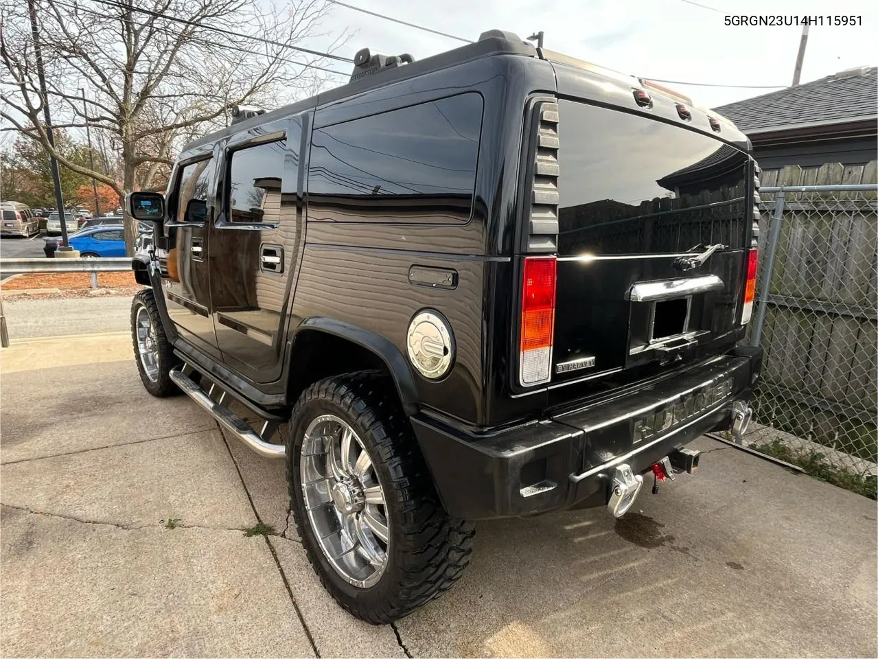 2004 Hummer H2 VIN: 5GRGN23U14H115951 Lot: 79581694