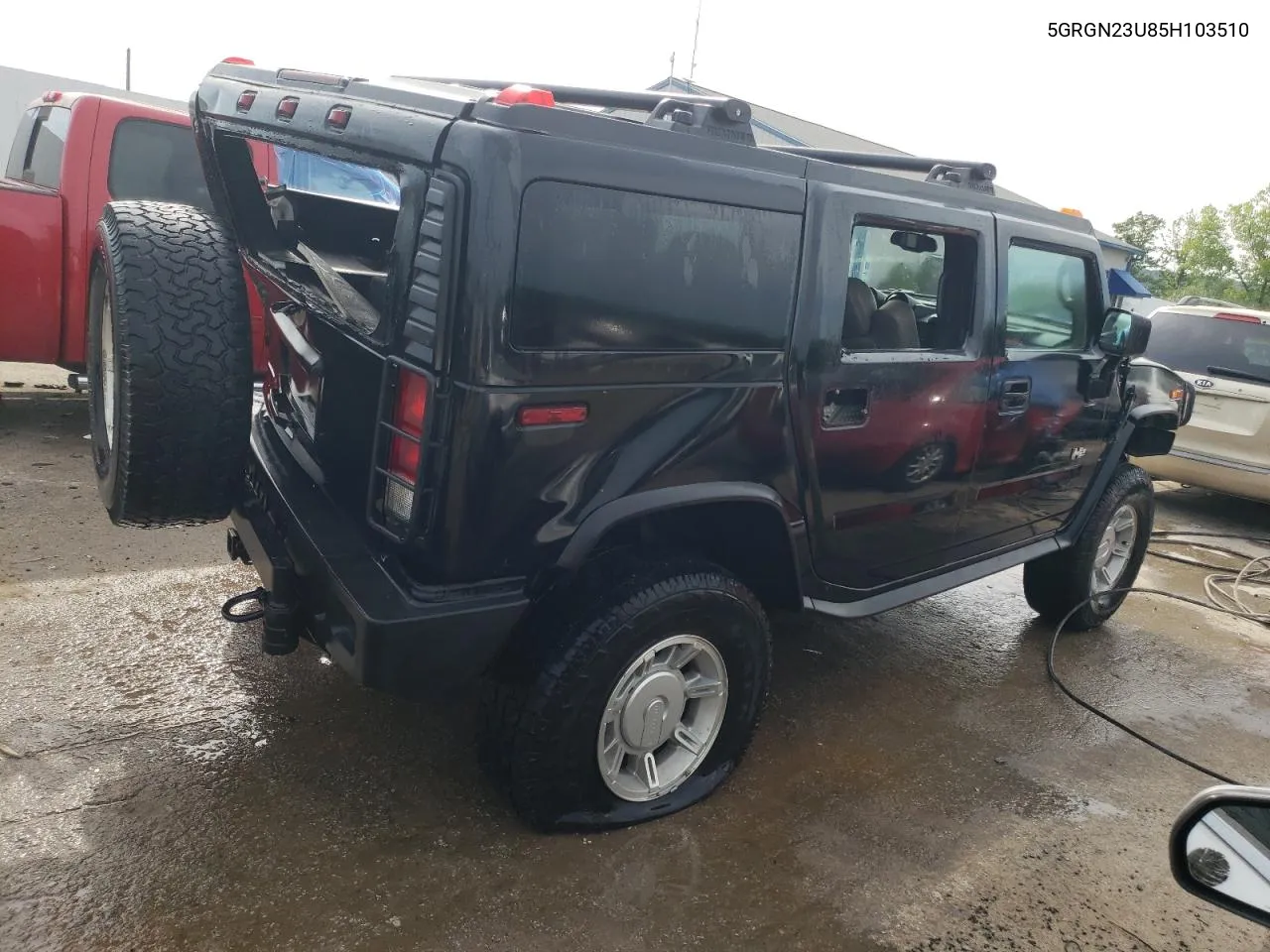 2005 Hummer H2 VIN: 5GRGN23U85H103510 Lot: 59050804