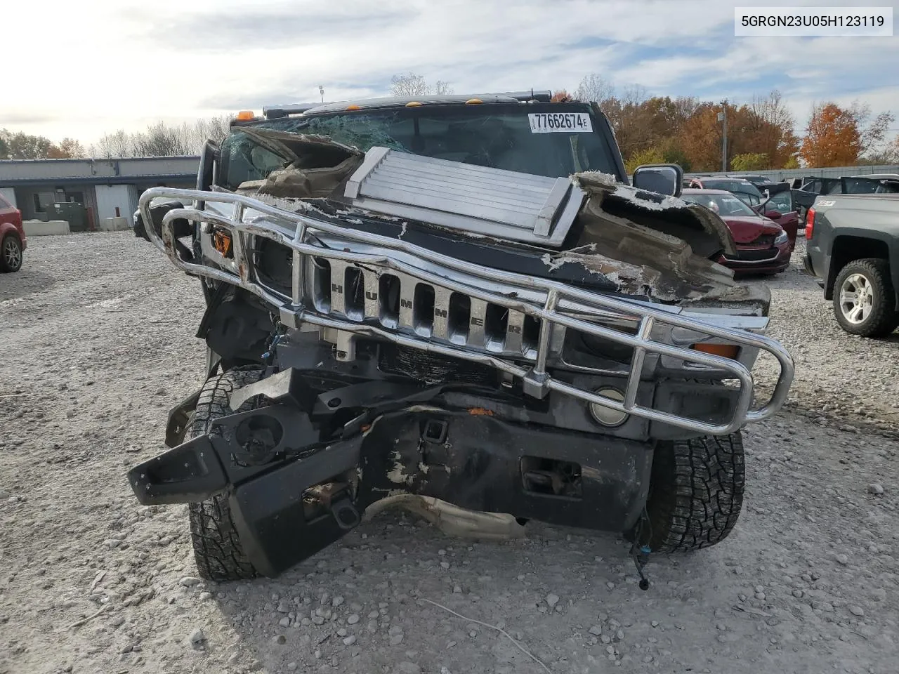 2005 Hummer H2 VIN: 5GRGN23U05H123119 Lot: 77662674