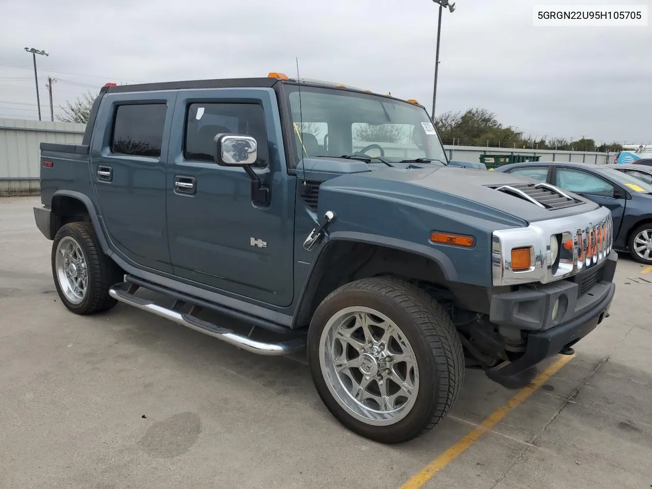 2005 Hummer H2 Sut VIN: 5GRGN22U95H105705 Lot: 79023014