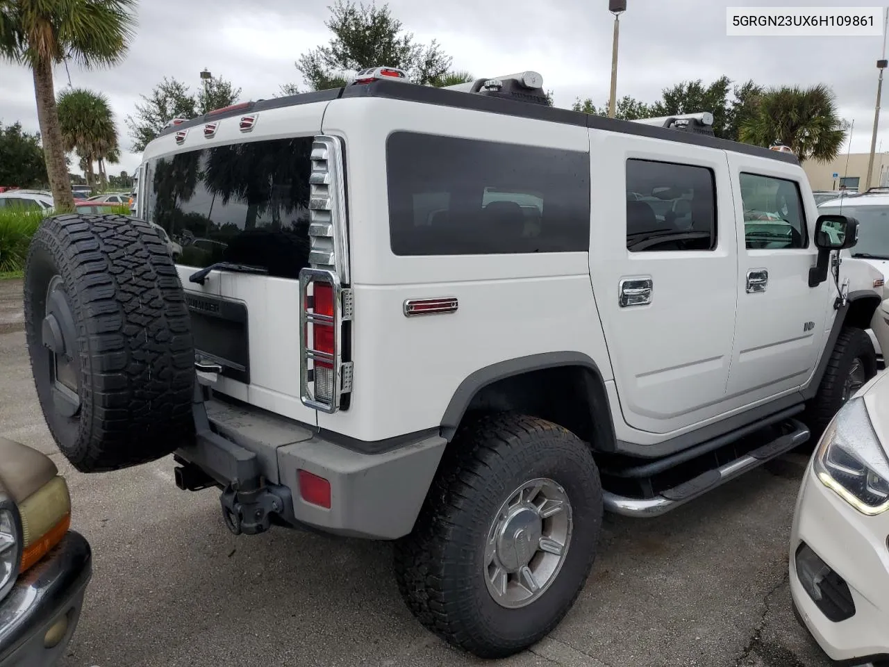 2006 Hummer H2 VIN: 5GRGN23UX6H109861 Lot: 73700724