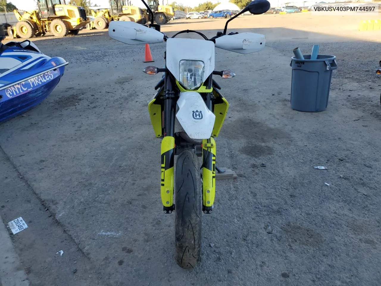 VBKUSV403PM744597 2023 Husqvarna Supermoto 701