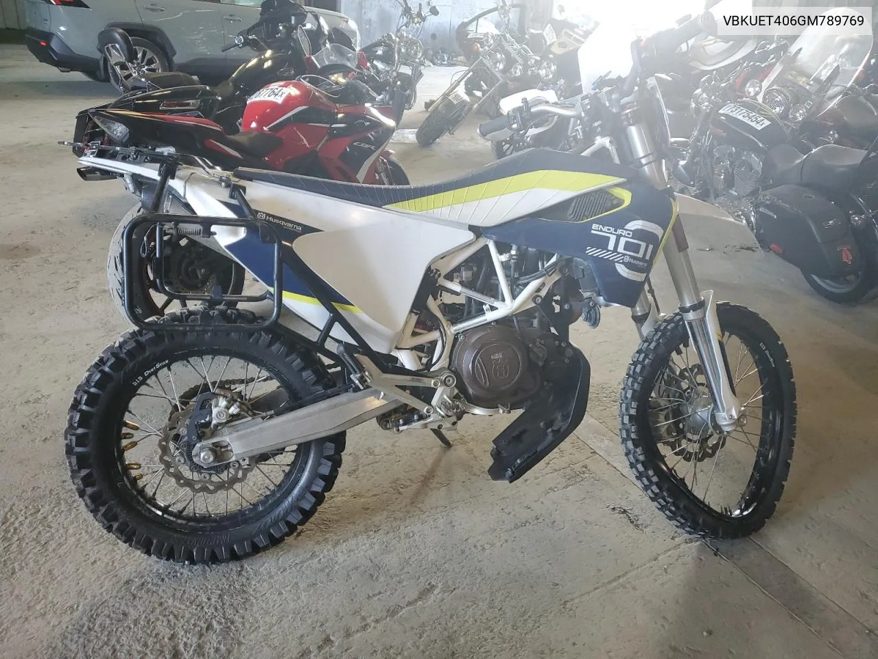 2016 Husqvarna 701 Enduro VIN: VBKUET406GM789769 Lot: 73685614