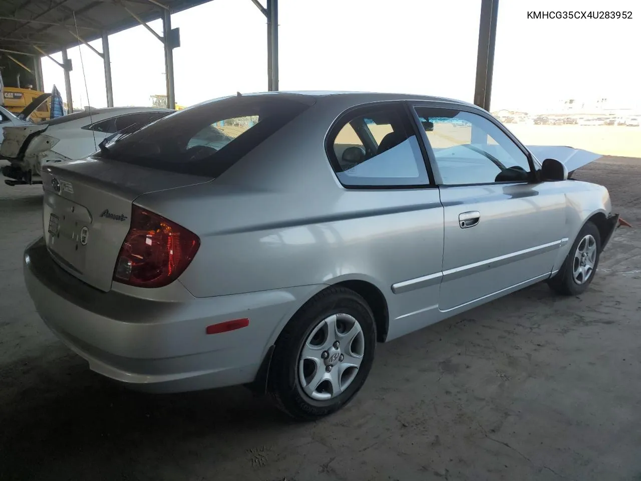 2004 Hyundai Accent Gl VIN: KMHCG35CX4U283952 Lot: 73587124