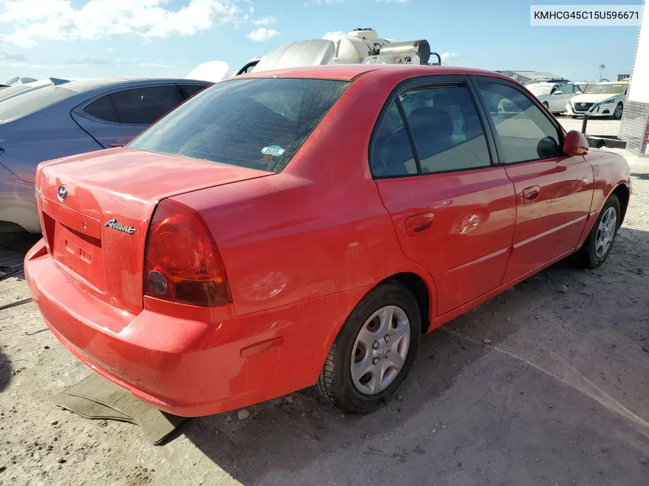 2005 Hyundai Accent Gl VIN: KMHCG45C15U596671 Lot: 74834004