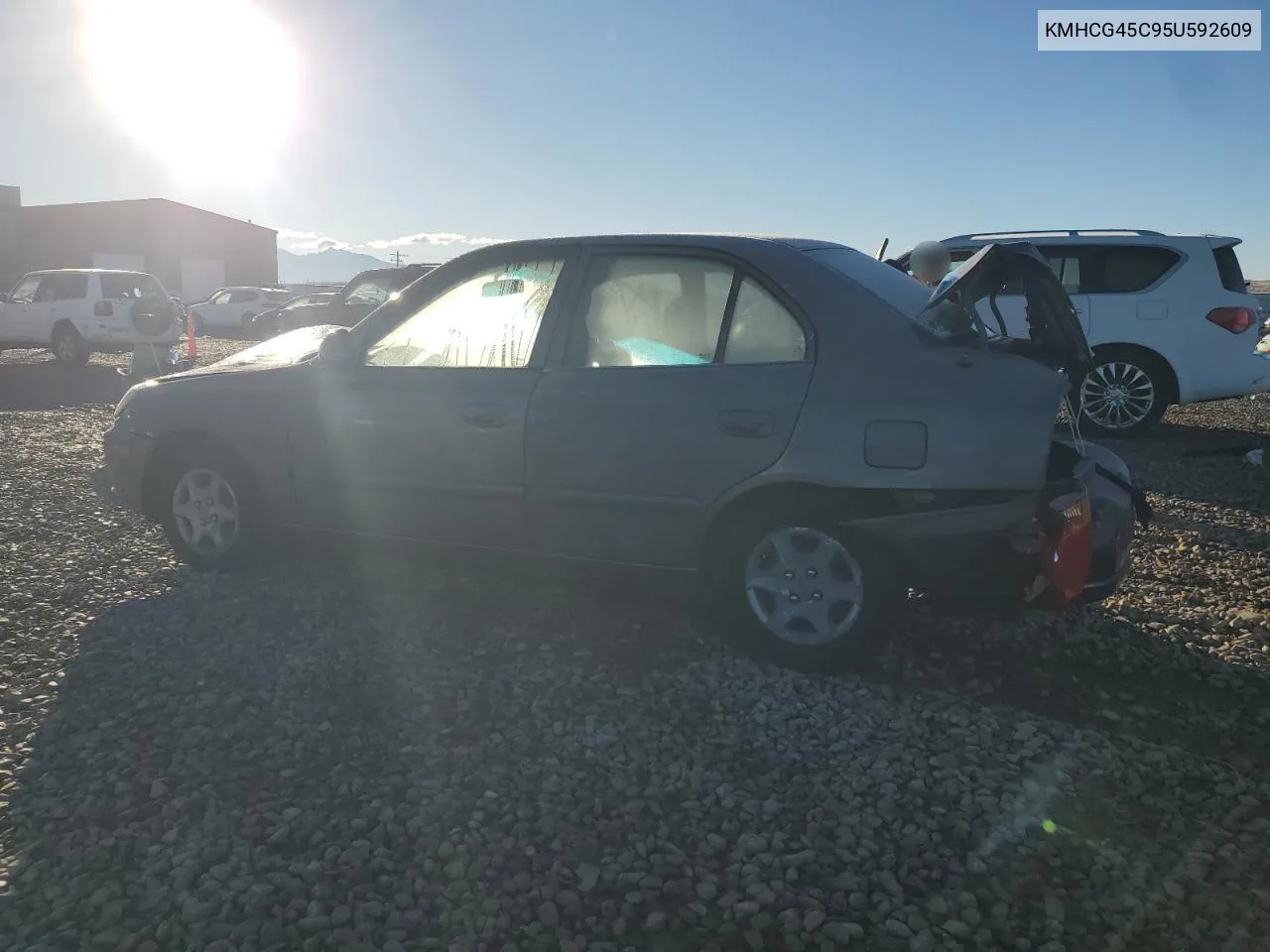 2005 Hyundai Accent Gl VIN: KMHCG45C95U592609 Lot: 79048224