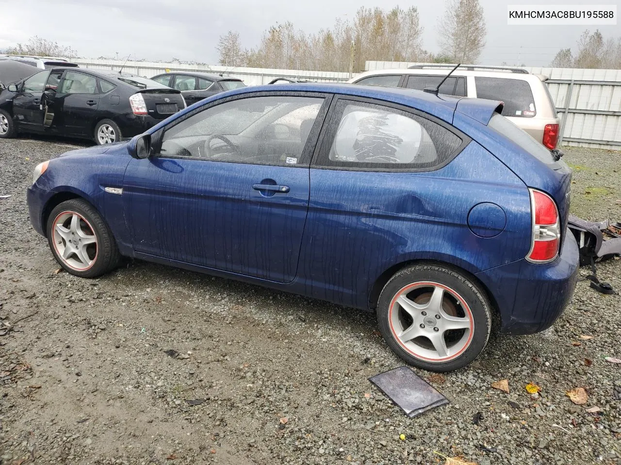 KMHCM3AC8BU195588 2011 Hyundai Accent Gl