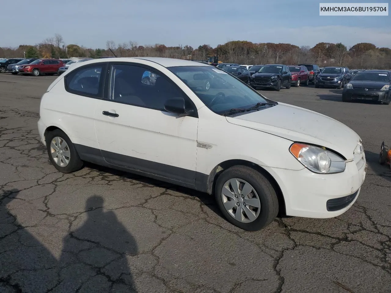 KMHCM3AC6BU195704 2011 Hyundai Accent Gl