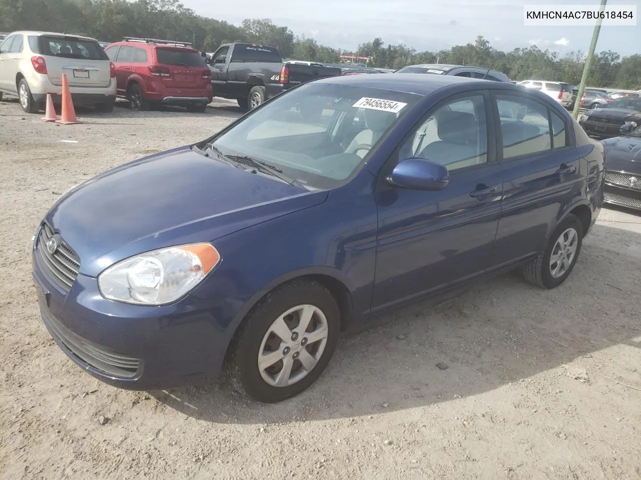 2011 Hyundai Accent Gls VIN: KMHCN4AC7BU618454 Lot: 79456554