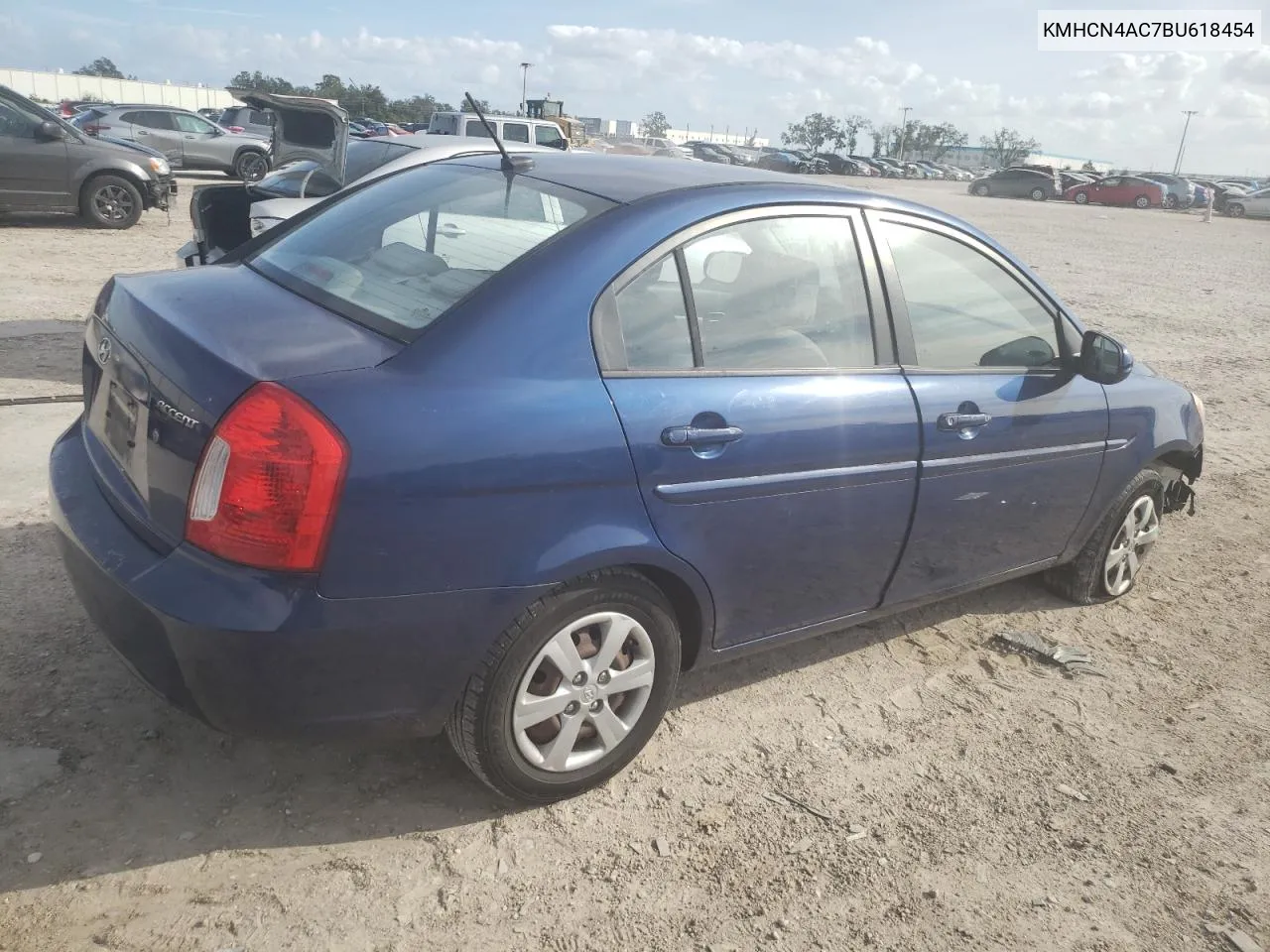 2011 Hyundai Accent Gls VIN: KMHCN4AC7BU618454 Lot: 79456554