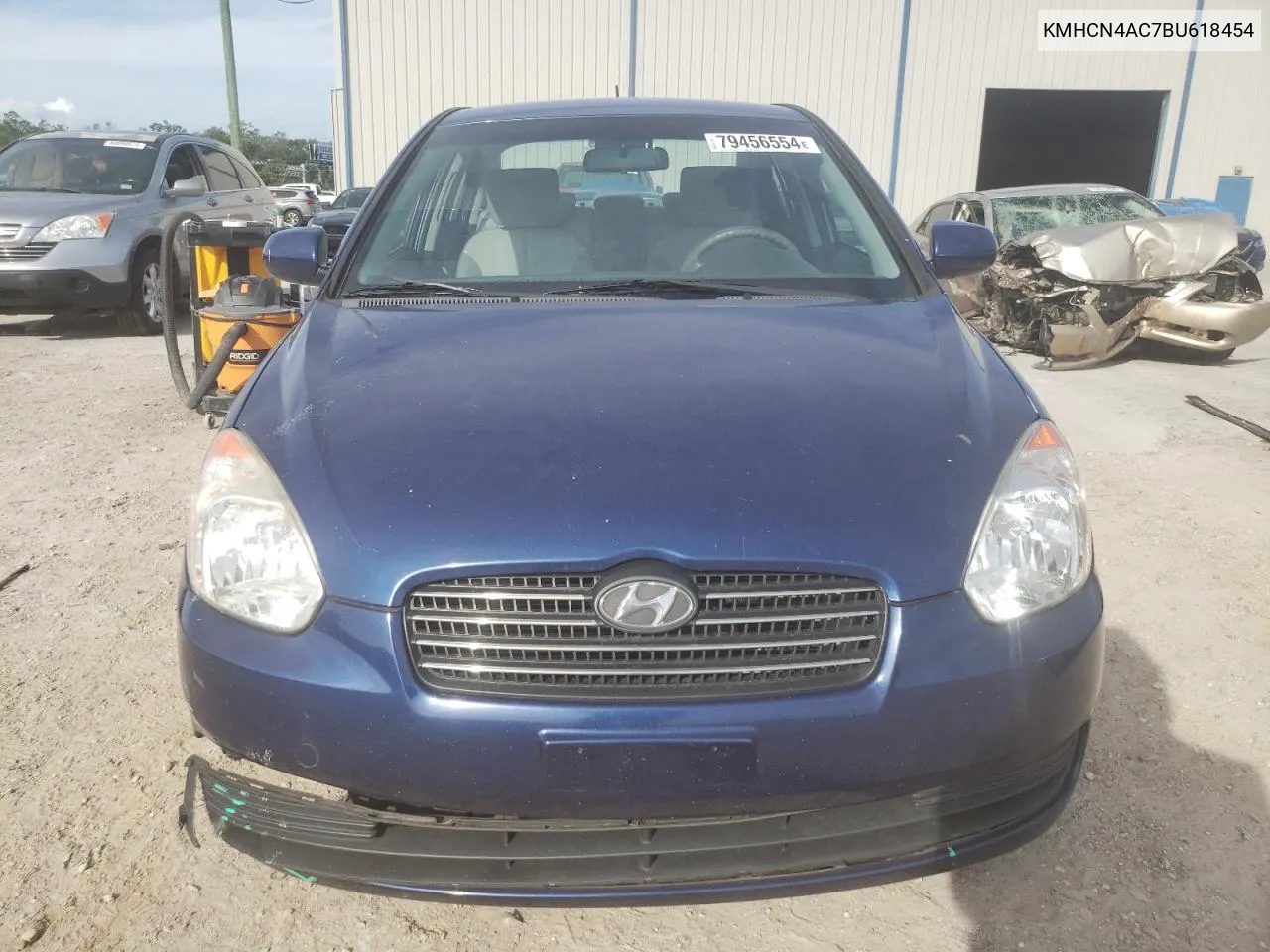 2011 Hyundai Accent Gls VIN: KMHCN4AC7BU618454 Lot: 79456554