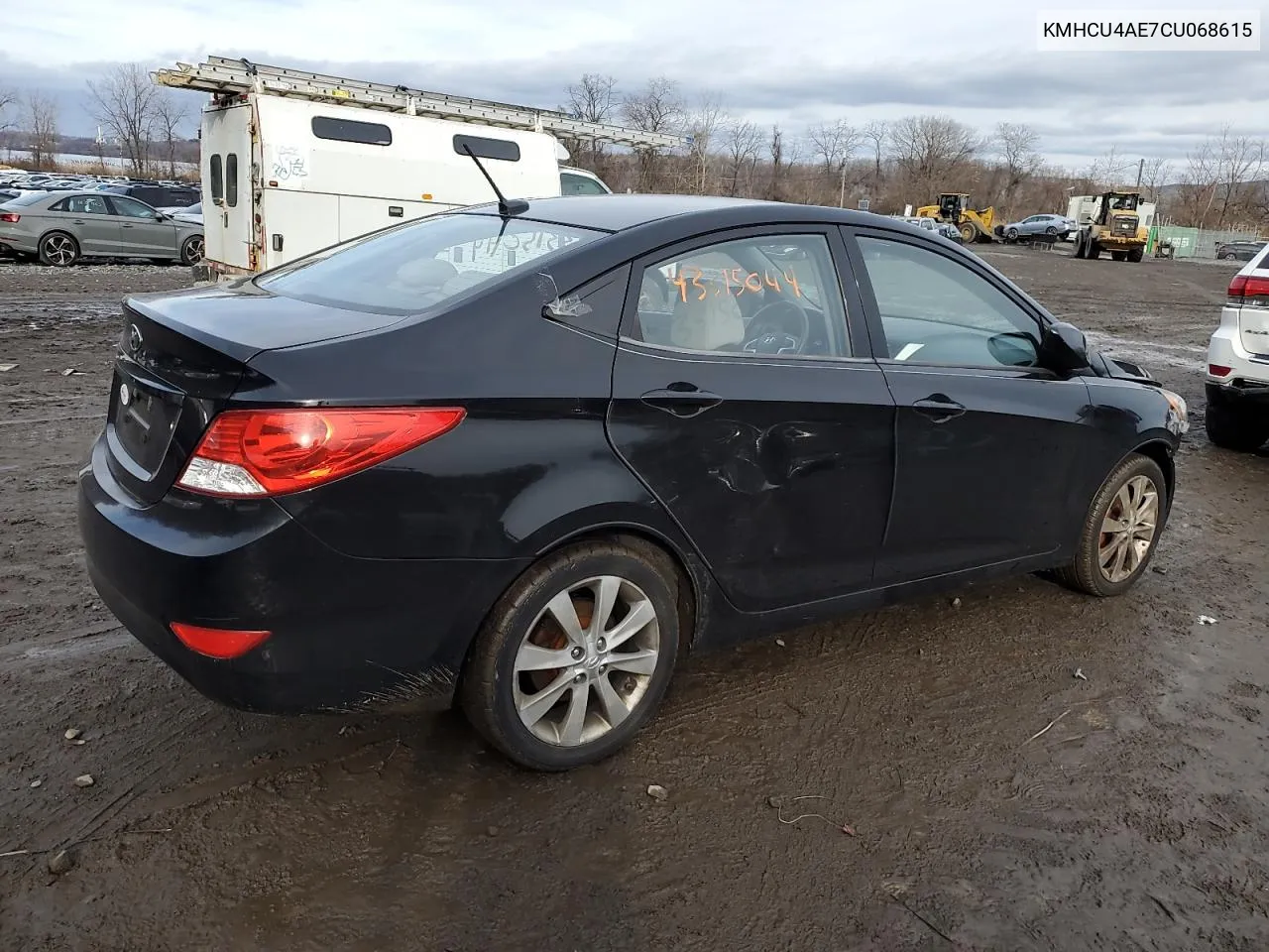 2012 Hyundai Accent Gls VIN: KMHCU4AE7CU068615 Lot: 43315044