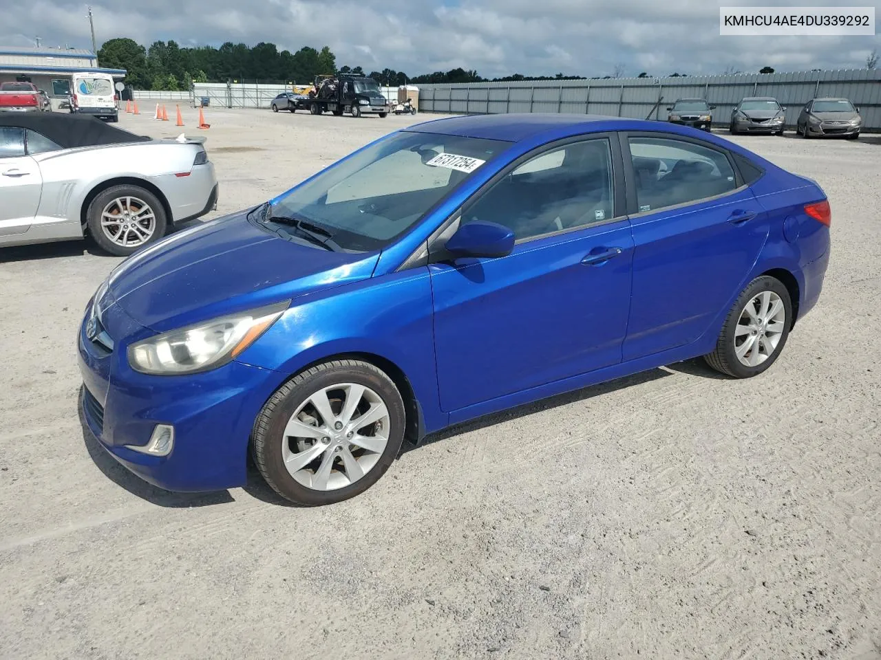 KMHCU4AE4DU339292 2013 Hyundai Accent Gls