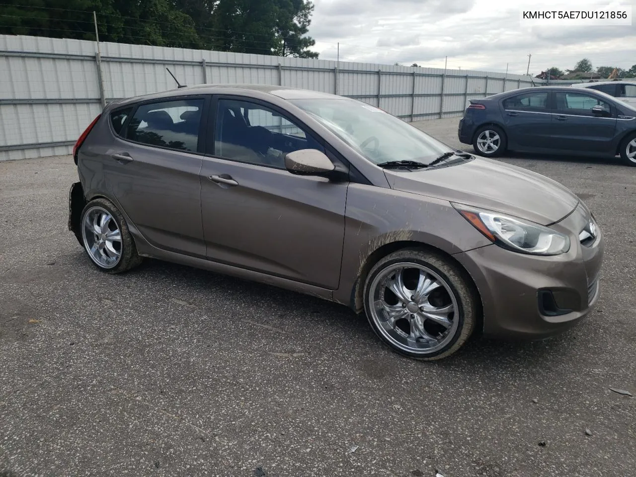 2013 Hyundai Accent Gls VIN: KMHCT5AE7DU121856 Lot: 68273724