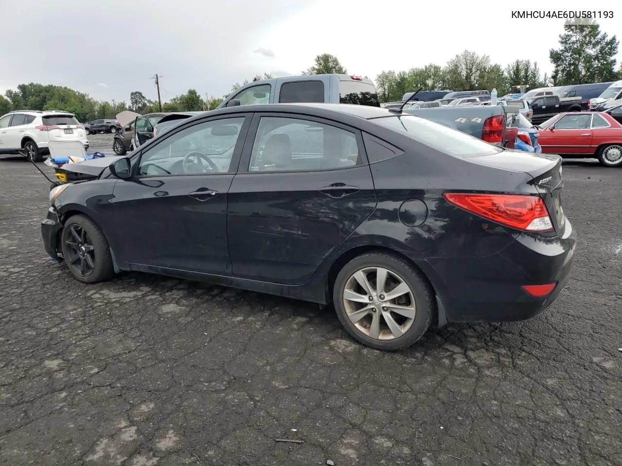 2013 Hyundai Accent Gls VIN: KMHCU4AE6DU581193 Lot: 68736574