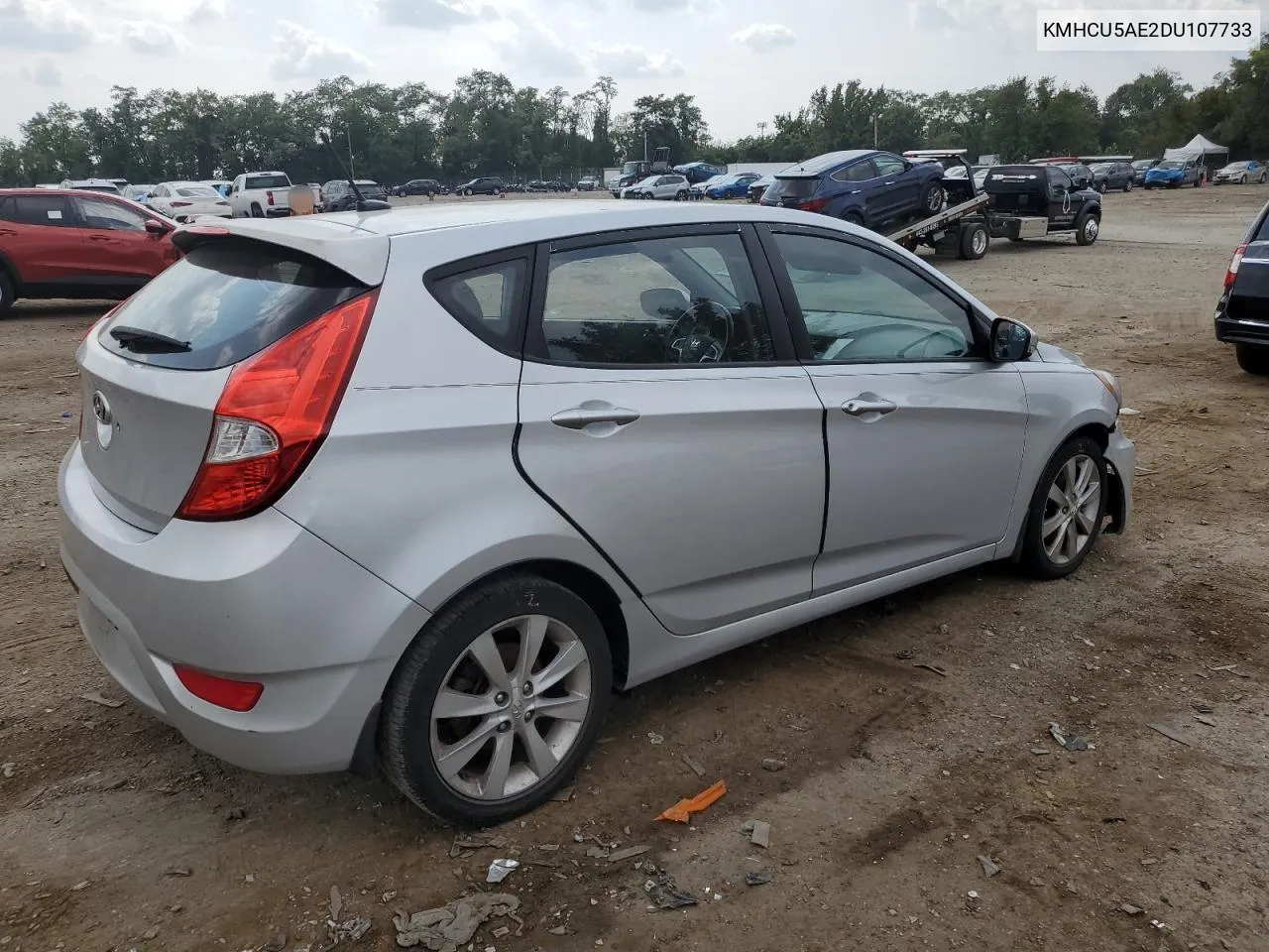 KMHCU5AE2DU107733 2013 Hyundai Accent Gls