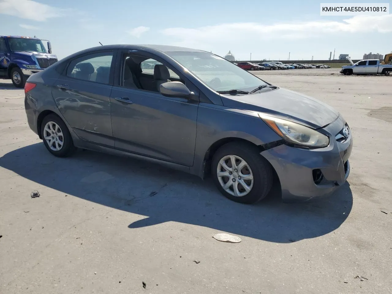 2013 Hyundai Accent Gls VIN: KMHCT4AE5DU410812 Lot: 68901314