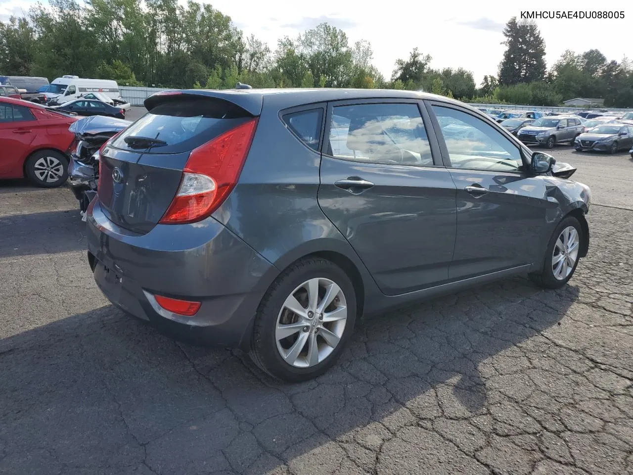 2013 Hyundai Accent Gls VIN: KMHCU5AE4DU088005 Lot: 69414124