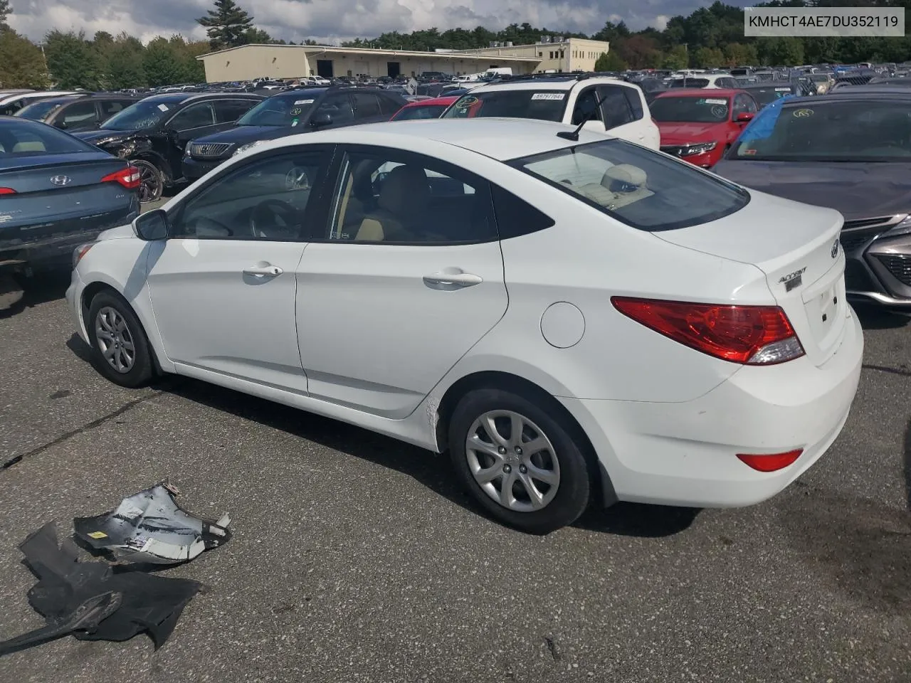 2013 Hyundai Accent Gls VIN: KMHCT4AE7DU352119 Lot: 72681844