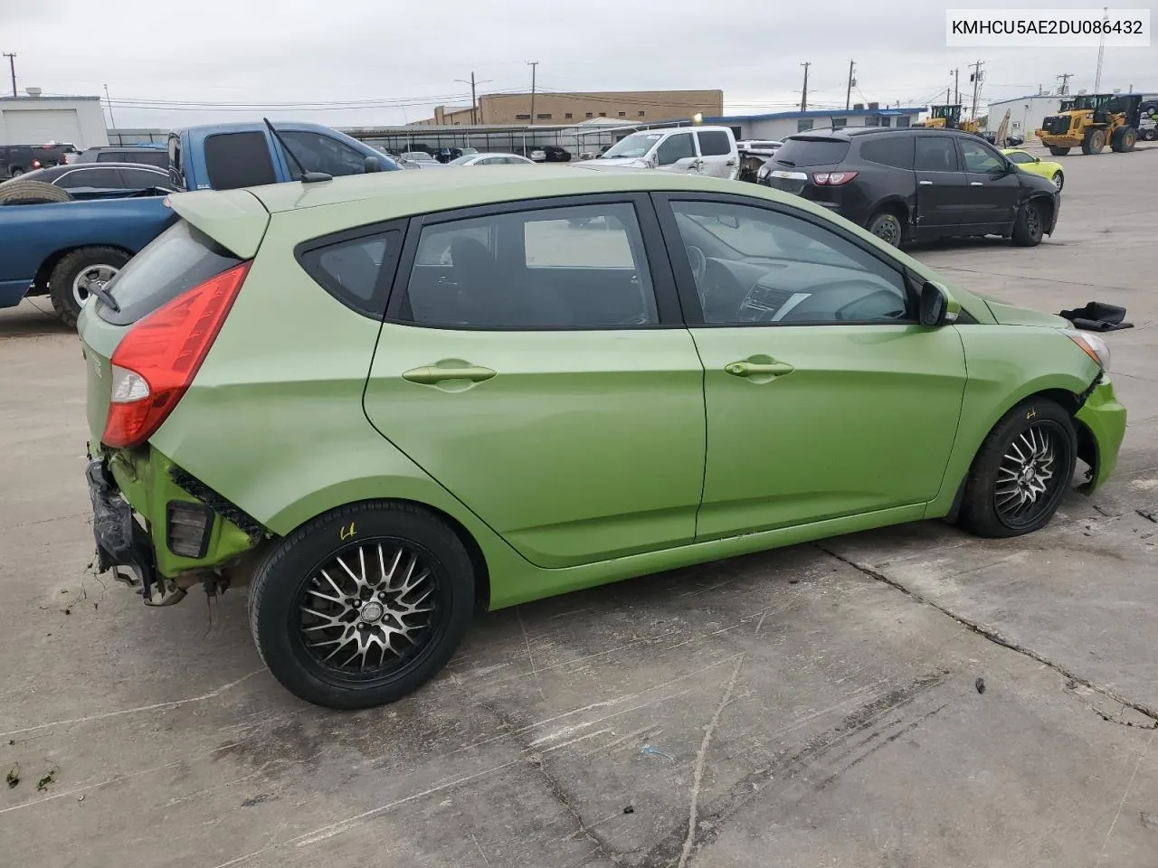 KMHCU5AE2DU086432 2013 Hyundai Accent Gls